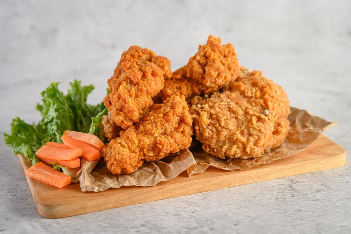Cara Menentukan Harga Jual Makanan yang Tidak Bikin Rugi - fried chicked, ayam goreng (1)