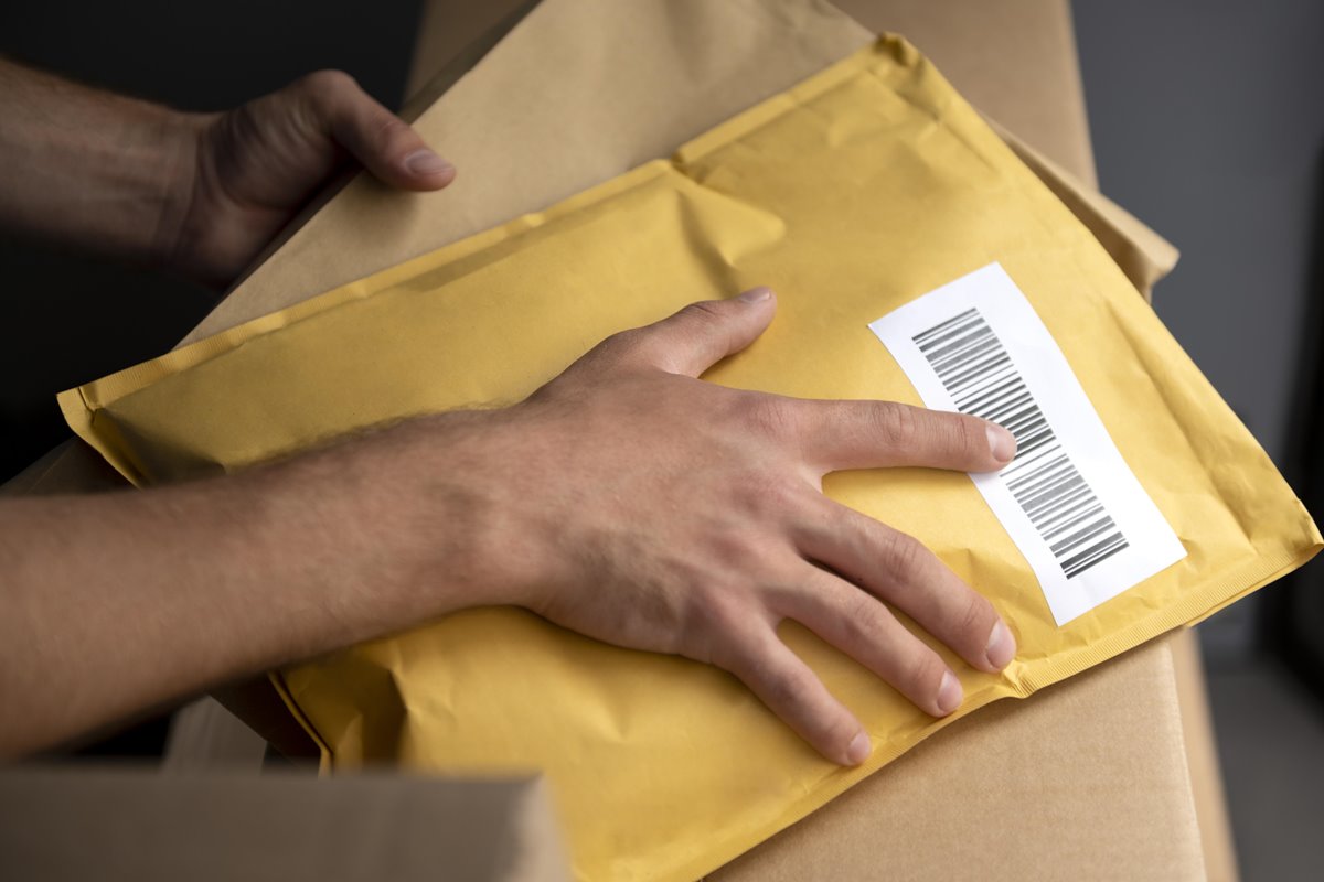 apa itu cod - jasa pengiriman online - kirim paket - franchise j&t